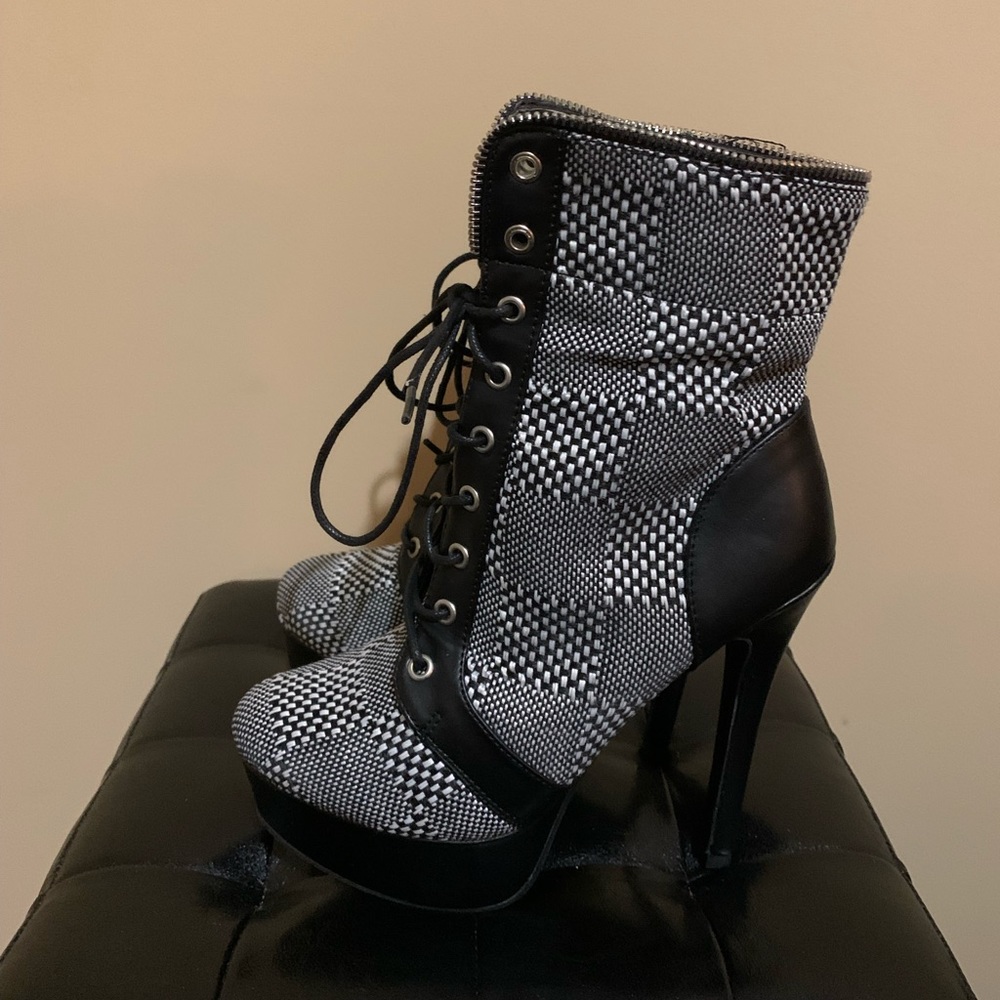 Women Shoes